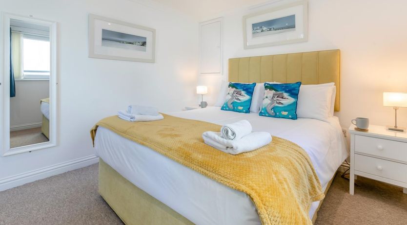Photo of 2 Bed in St Ives