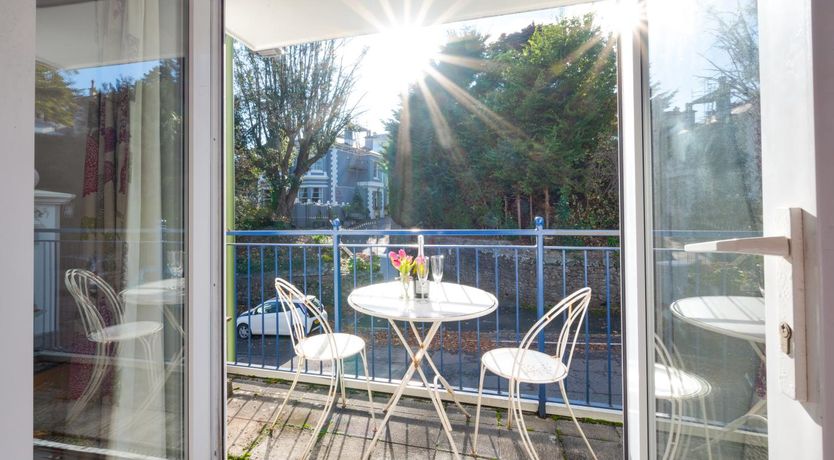 Photo of 3 Bed in Torquay