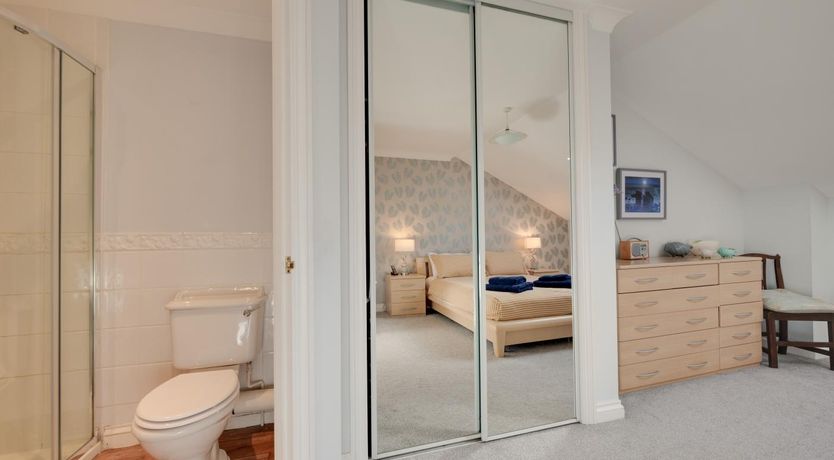 Photo of 3 Bed in Torquay