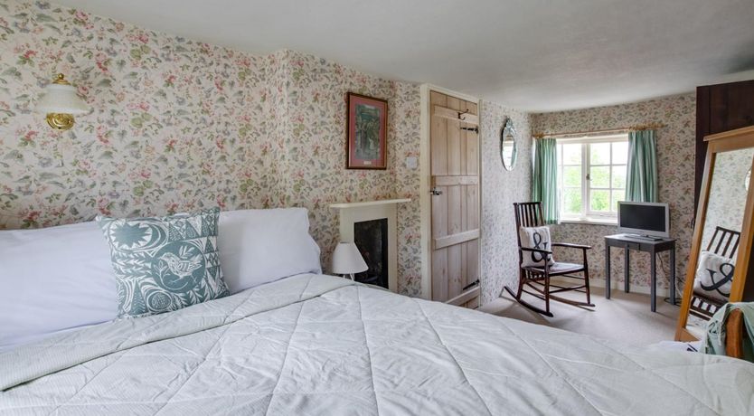 Photo of 2 Bed in Long Melford