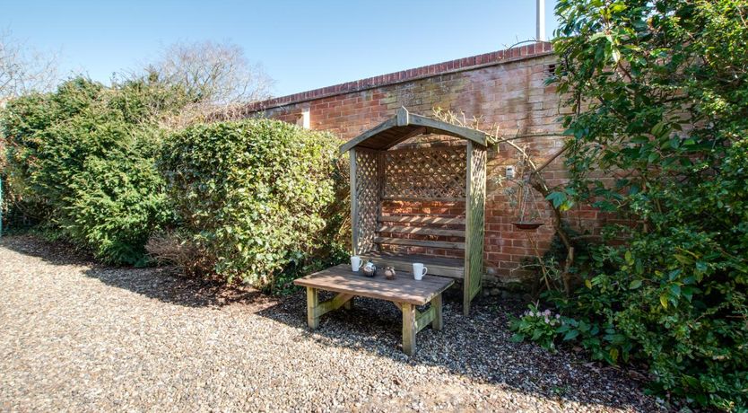 Photo of 1 Bed in Holt