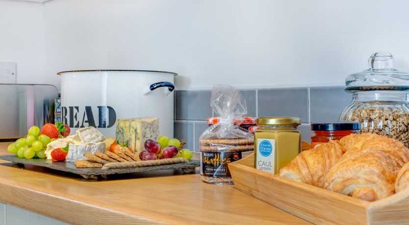 Photo of 2 Bed in Pentraeth