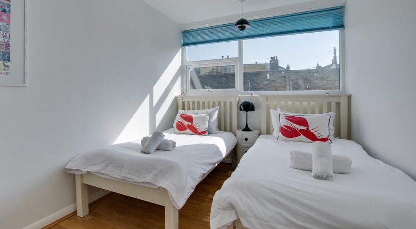 Photo of 2 Bed in St Ives