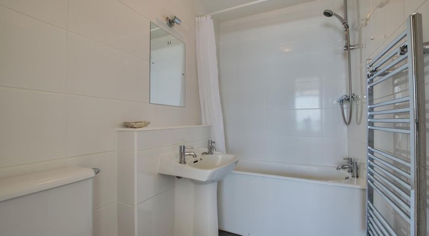 Photo of 2 Bed in St Ives
