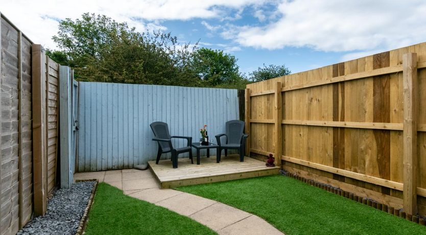 Photo of 2 Bed in Newton