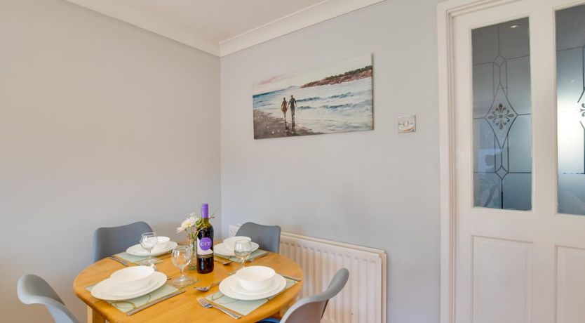 Photo of 2 Bed in Newton