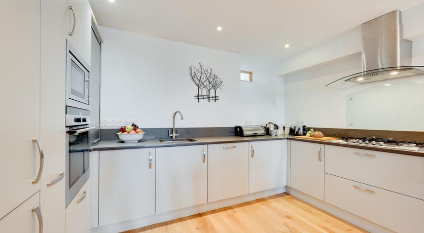 Photo of 2 Bed in St Ives