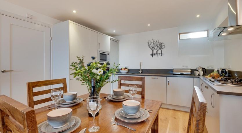 Photo of 2 Bed in St Ives