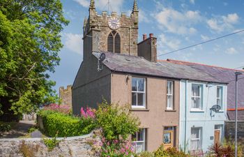 2 Bed in Beaumaris Holiday Home