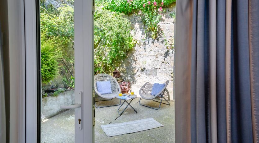 Photo of 2 Bed in Beaumaris