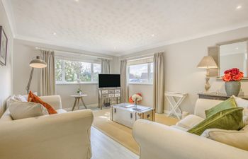 2 Bed in Halesworth Holiday Home