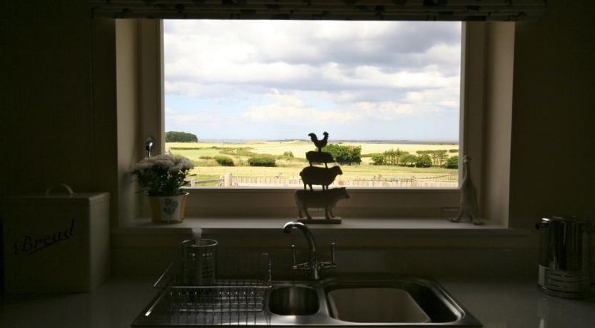 Photo of 3 Bed in Seahouses