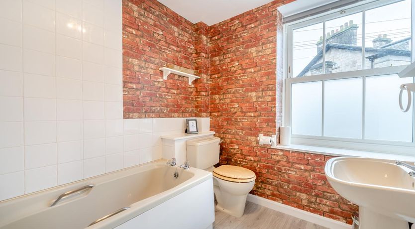 Photo of 2 Bed in Kendal