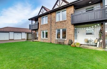 2 Bed in Beadnell Holiday Home