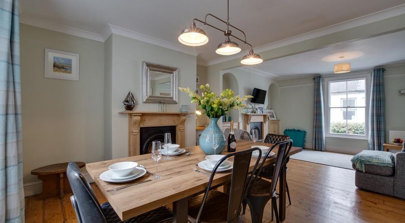 Photo of 3 Bed in St Ives