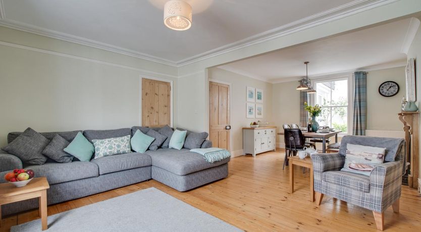 Photo of 3 Bed in St Ives