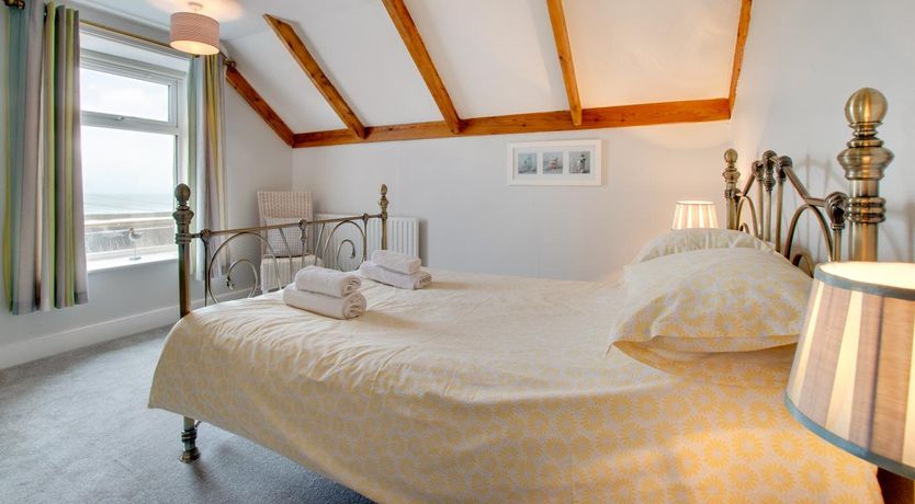 Photo of 3 Bed in Craster