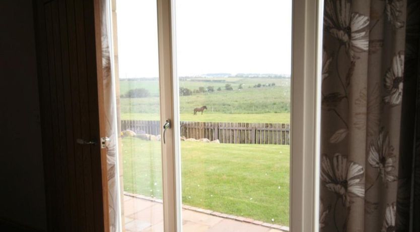 Photo of 4 Bed in Seahouses