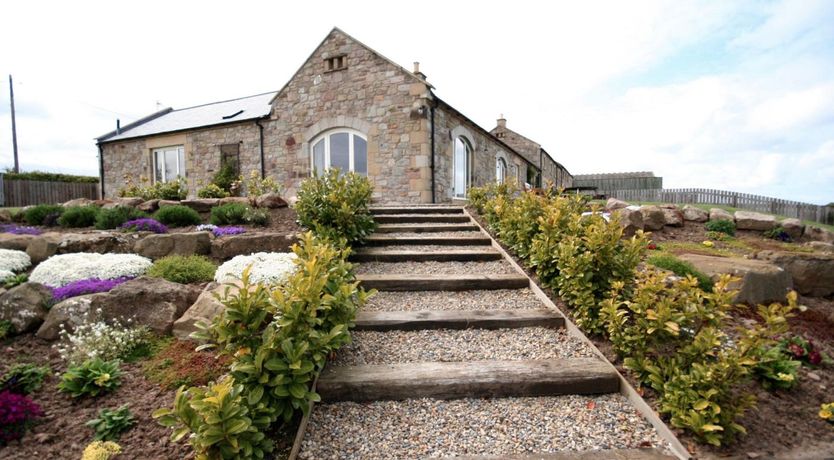 Photo of 4 Bed in Seahouses