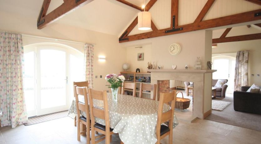 Photo of 4 Bed in Seahouses