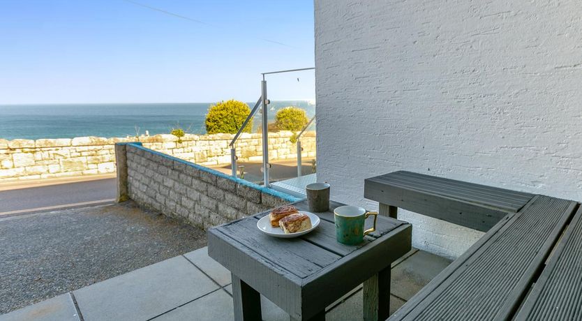 Photo of 2 Bed in St Ives