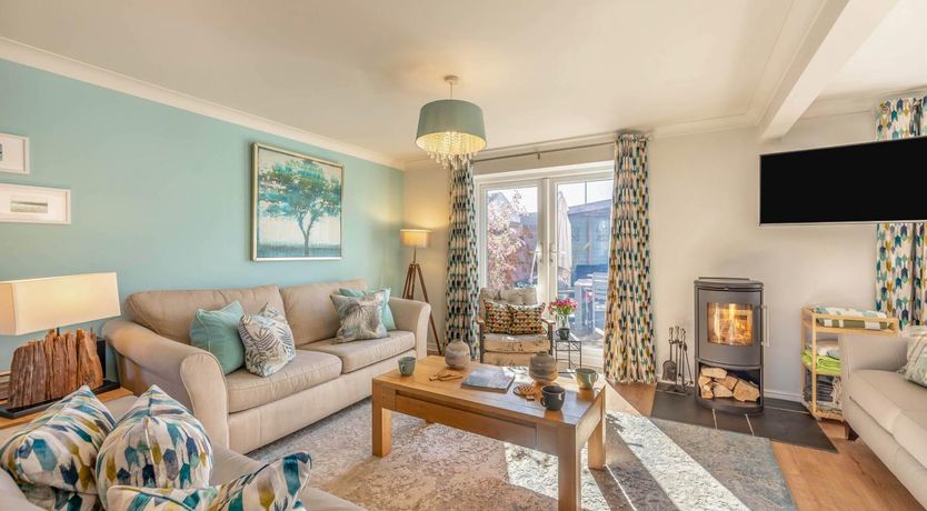 Photo of 4 Bed in Seahouses