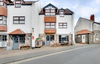 2 Bed in Bamburgh Holiday Home