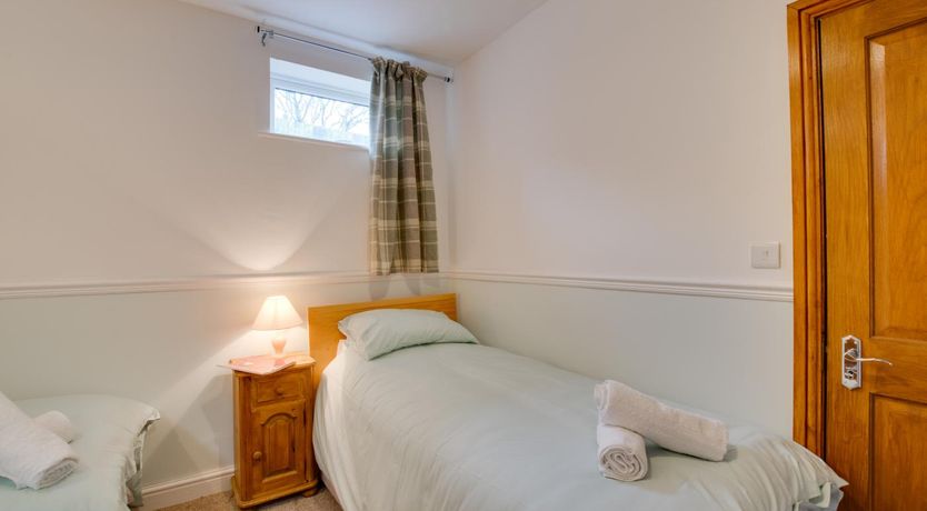 Photo of 3 Bed in Torquay