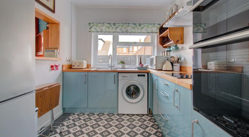 Photo of 2 Bed in Felixstowe