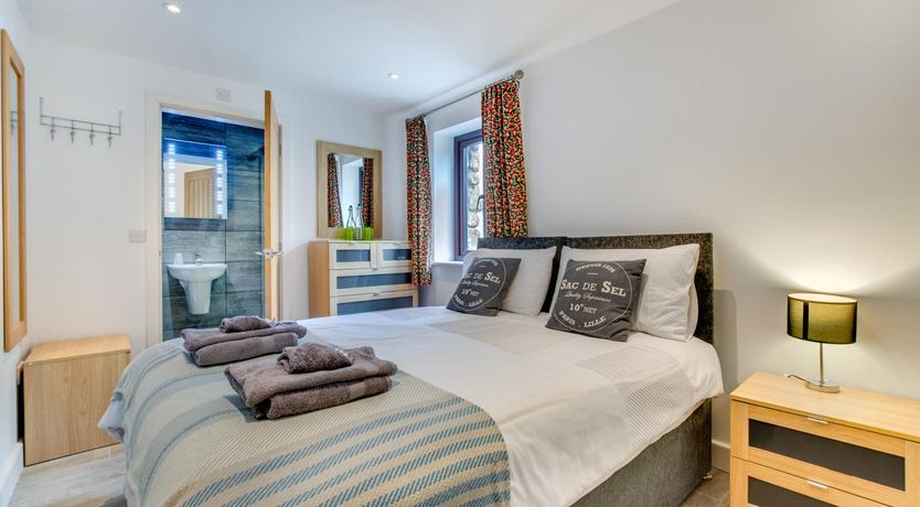 Photo of 2 Bed in Bodorgan