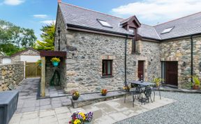 Photo of 2 Bed in Bodorgan