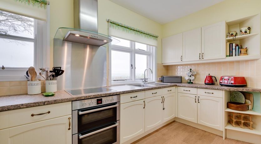 Photo of 3 Bed in Salcombe