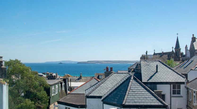 Photo of 3 Bed in St Ives