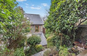 Photo of 3-bed-in-buxton-2