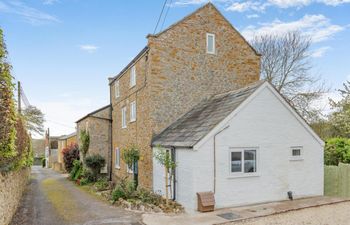 2 Bed in Chideock Holiday Home