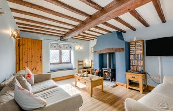 4 Bed in Bacton Holiday Home