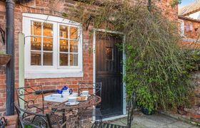 Photo of 2-bed-in-newark