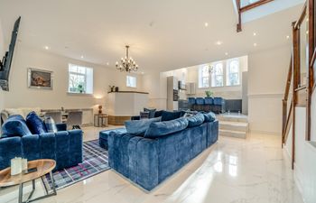 4 Bed in High Bonnybridge Holiday Home