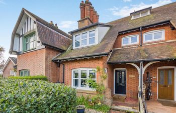 2 Bed in Felixstowe Holiday Home