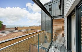 Photo of 2-bed-in-whitstable-6