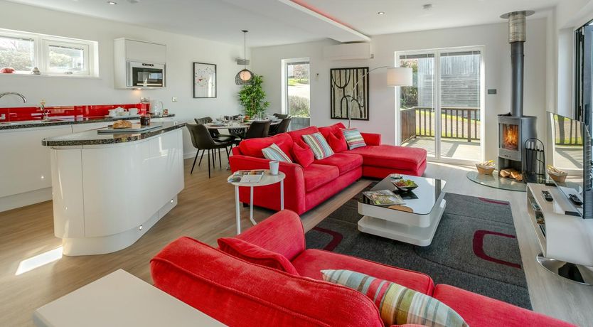 Photo of 3 Bed in Portreath