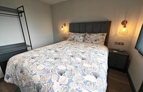 Photo of 1-bed-in-tenby-11