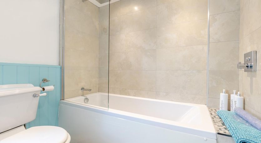 Photo of 3 Bed in Tideswell