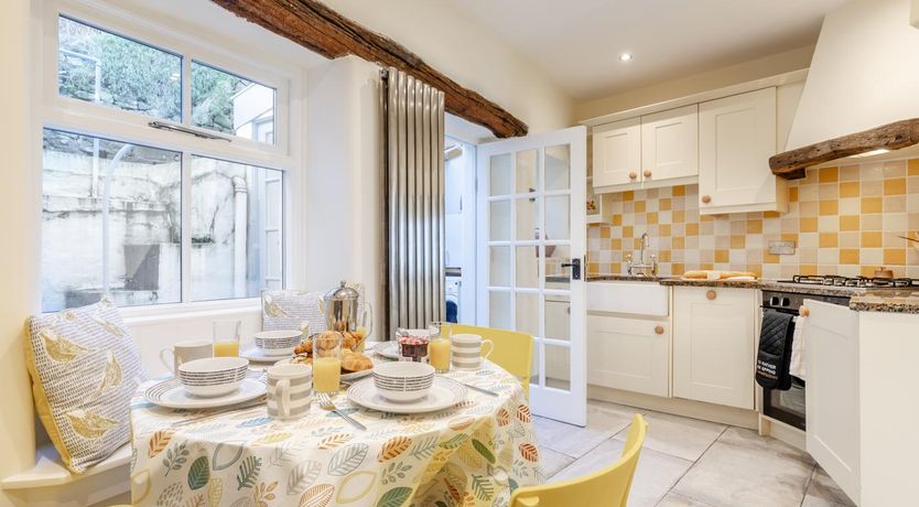 Photo of 3 Bed in Tideswell