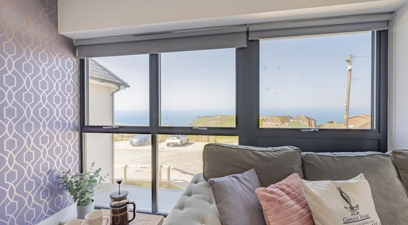 Photo of 3 Bed in Tintagel