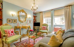 Photo of 2-bed-in-bath-23