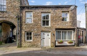 Photo of 2-bed-in-hawes-13