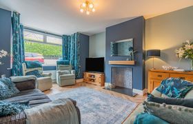 Photo of 4-bed-in-whitby-20