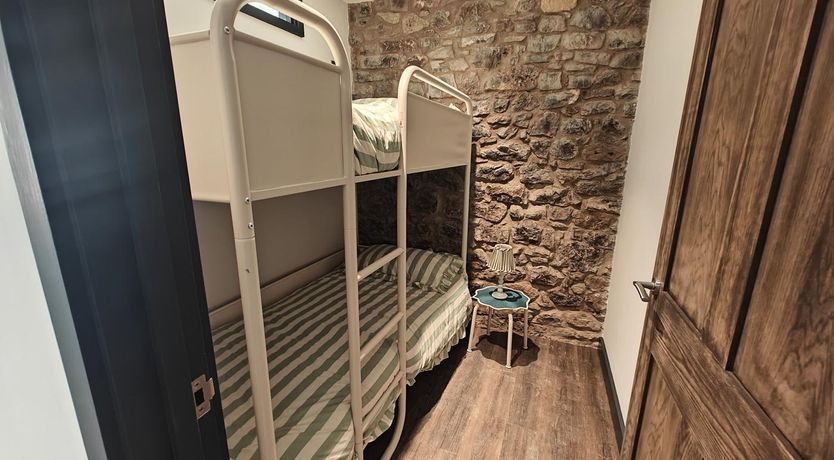 Photo of 2 Bed in Tenby