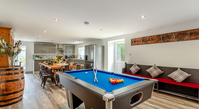 Photo of 6 Bed in Holsworthy